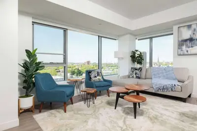 Central Serene Condo King Bed by Mit Harvard Gym