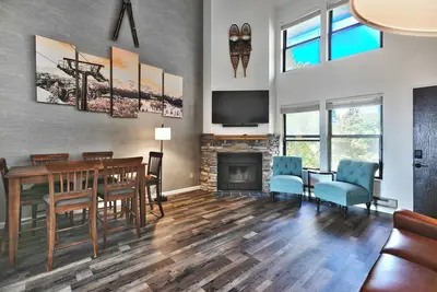 Ski Condo on the golf course