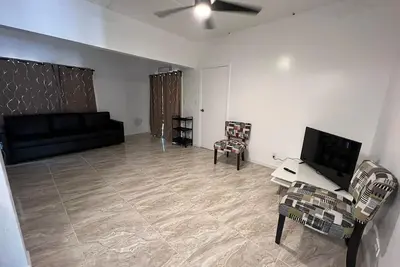 Image de New Remodeled Modern 1 Bedroom, Ac, Generator, Wifi