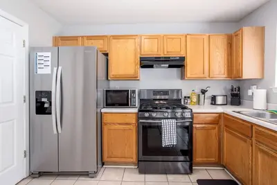 Image de Basketball Court! ! Cozy & Cute 3 Br in Decatur
