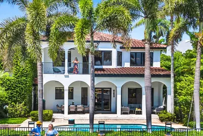 Image de Venice of America / Heated Pool / Canal View & Access / Isle Key / VlLLAS