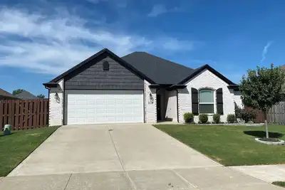 Image de Central Nwa-Games, Concerts, Nature and More