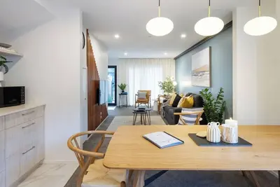 Image de Stylish Central City townhouse Next to Little High