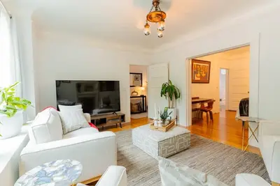Image de This apartment is a 2 bedroom(s), 1 bathrooms, located in San Francisco, Ca.