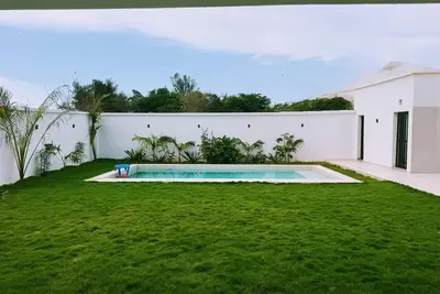 Image de Villa  de 5 chambres à 30 secondes de la mer. Maison neuve et moderne.