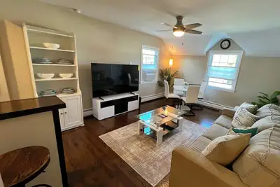 Image de Stylish yet cozy experience at this centrally-located place in Patchogue. \n\n