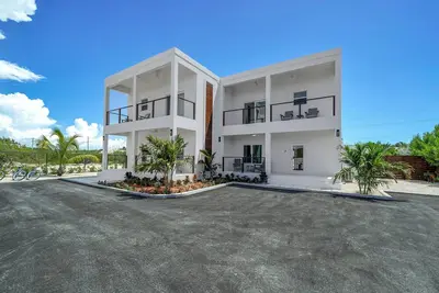 Image de Villa Aria is modern 3 bedroom villa located in Grace Bay