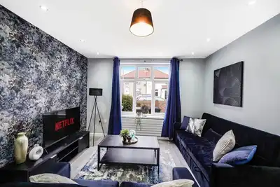 Image de Exquisite London Home - Parking - Sleeps 10