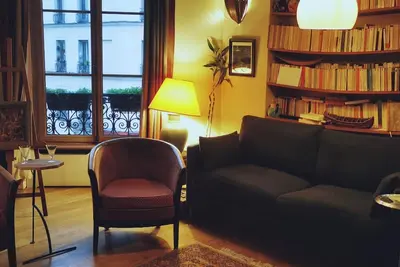 Image de Appartement de charme 85m2 dans le bas Montmartre.