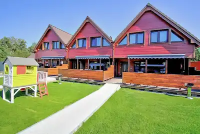 Image de Belle maison à Mielenko avec WiFi