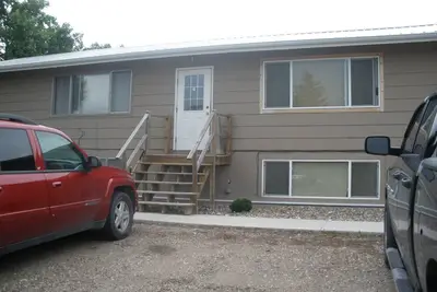 Image de 2-bedroom apartment in Underwood. Great monthly rates. 30 Day Minimum.