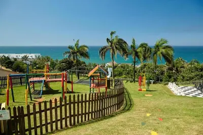 Image de Charming 2-bedroom chalet with sea views in a fabulous resort