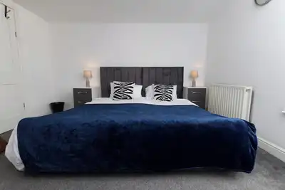 Image de Cozy Nottingham Retreat Entire Home with 4 Bedroom