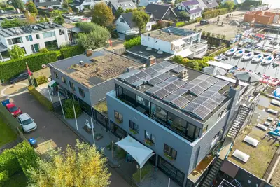 Image de Hébergement de groupes au bord de l'eau