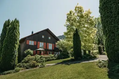 Image de Appartement \"Apartments Hauchenberg\" avec vue sur les montagnes, terrasse privée et Wi-Fi