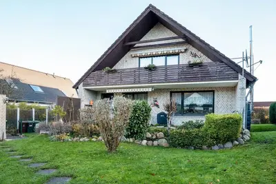 Image de Appartement \"Erlebnisurlaub Laboe\" avec vue sur le lac, jardin privé et Wi-Fi