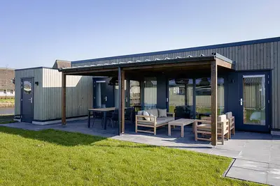 Image de Dock Lodge de luxe sur l'eau