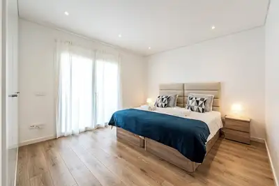 Image de Charmante maison de 4 chambres à louer, commodités modernes et bon emplacement.