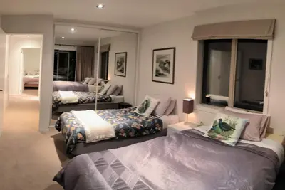 Image de Birdsong hideaway  2-bedroom suite in Auckland