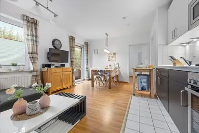 Image de Comfortable first floor apartment \"Carlotta\" with terrace.