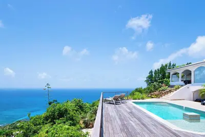 Image de Ocean Vibes in Deve by Personal Villas - Breathtaking Tranquil Escape