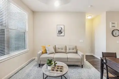 Image de Cullen 4307 I Parking I Pool I Gym I 2Bd/2Bth