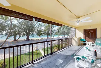 Image de Prime 7 Mile beach, Luxury 2 bedrooms 2 baths! ! ! \"Excellent Rating\" – Tic