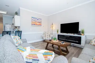 Image de Discover our chic 1Br/1. 5Ba Golf Villa in a prime spot!