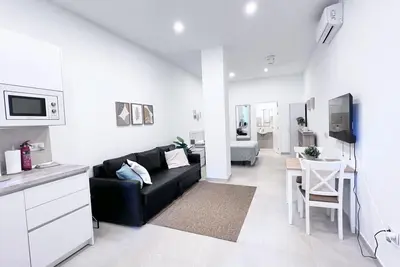 Image de Appartement-Sdb privée avec douche-Vue sur Rue-Estación Centro Vialia 7