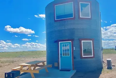 Image de Up-cycled Grain Bin Villa just 20 mins. from the Great Sand Dunes Np w/ WiFi, Ac