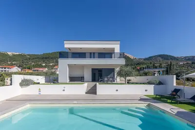 Image de Superbe maison à Banjol