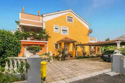 Image de Superbe appartement de 2 chambres à Krk