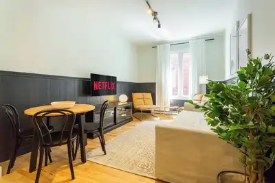 Image de Homa-Comfort&Style-2br-Spacious-Natural Light-FeelHome-A/C-SelfCheckIn-Metro