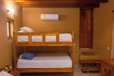 Image de Suite Marina: Quadruple Capacity