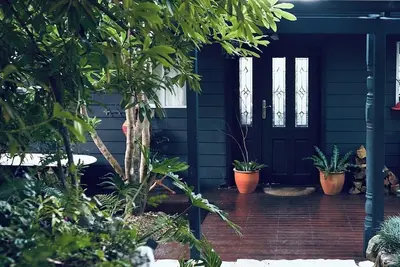 Image de Rustic Mountain Cottage with Quirky Charm\nClassic old school retreat