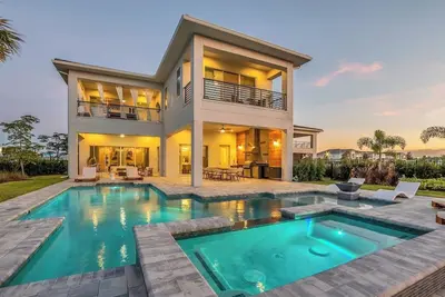 Image de The Luxurious Bear's Den Estate-Tb009