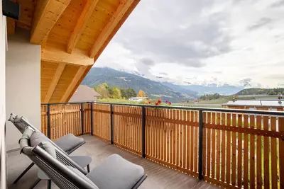 Image de Appartement 'Linderhof Cima' avec vue sur les montagnes, piscine partagée et Wi-Fi