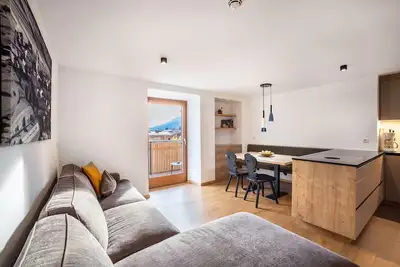 Image de Appartement \"Linderhof Panorama Balkon\" avec vue sur les montagnes, piscine partagée et Wi-Fi