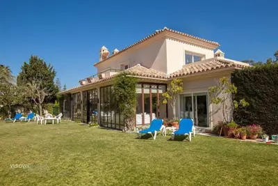 Villa 'Casa Magna' avec piscine privée, Wi-Fi et climatisation