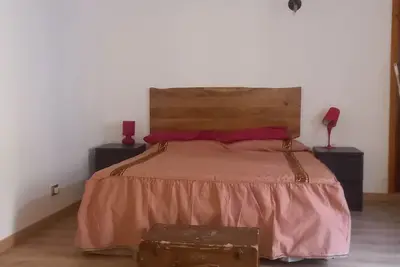 Image de Comfortable, newly renovated apartment near station and university