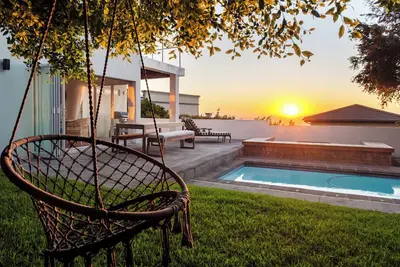 Image de Camps Bay Family Holiday Home Sunset Sanctuary