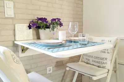 Image de Panorama Studio ❤️ with Amazing Penthouse Balcony