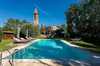 Image de Maison de vacances privée avec piscine privée, Wifi, Tv, patio, près de Greve In Chianti