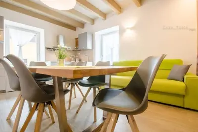 Image de Tosca House - Holiday Home (Large Apartment)