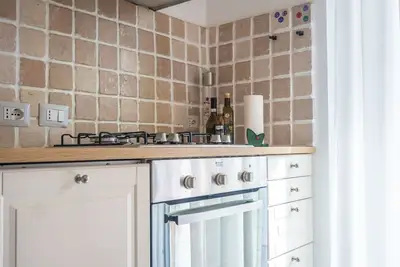 Image de Charming 2-bedroom apartment with WiFi, Ac in lovely Roma