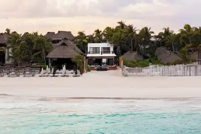 Image de Villa Privada | Fully-Staffed Beachfront Getaway