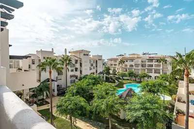 Image de 40. Comfortable apartment next to Puerto De La Duques