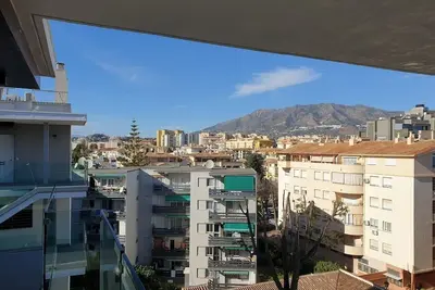 Image de Penthouse 2 Bedroom 2 Bathroom\nUnderground Parking\nSeasonal Swimming Pool