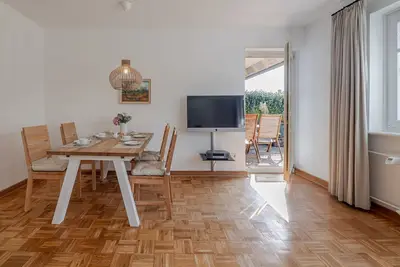 Image de Admirals Nest (No key handover takes place here) - Admirals Nest