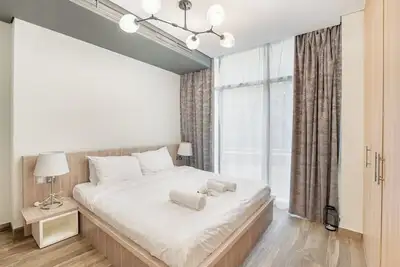 Image de StayShort - Vibrant Studio in Jbr Accessible to Everything!